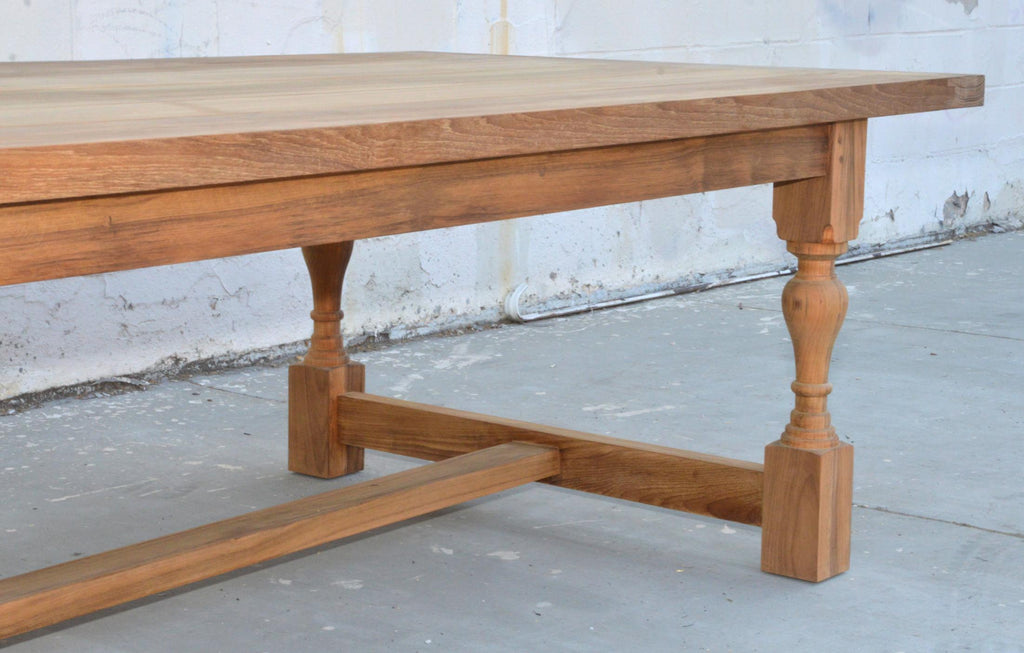 https://a.1stdibscdn.com/indoor-or-outdoor-teak-dining-table-for-sale-picture-8/f_8065/f_149958521559830883029/DSC_0361_TT34_7_master.jpg