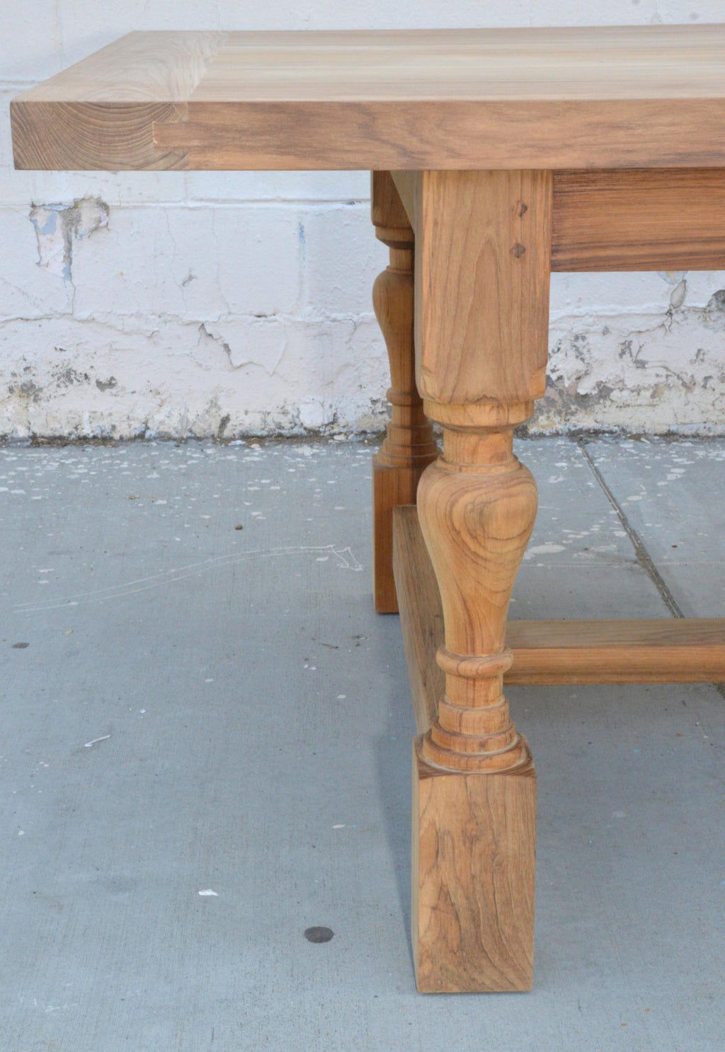 https://a.1stdibscdn.com/indoor-or-outdoor-teak-dining-table-for-sale-picture-6/f_8065/f_149958521559830692187/DSC_0363_TT34_9_master.jpg