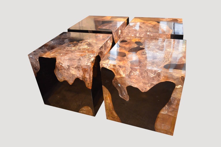 https://a.1stdibscdn.com/andrianna-shamaris-cracked-resin-cocktail-table-for-sale-picture-3/f_10806/f_161311911568414509074/DSC_0363_master.jpg?width=768
