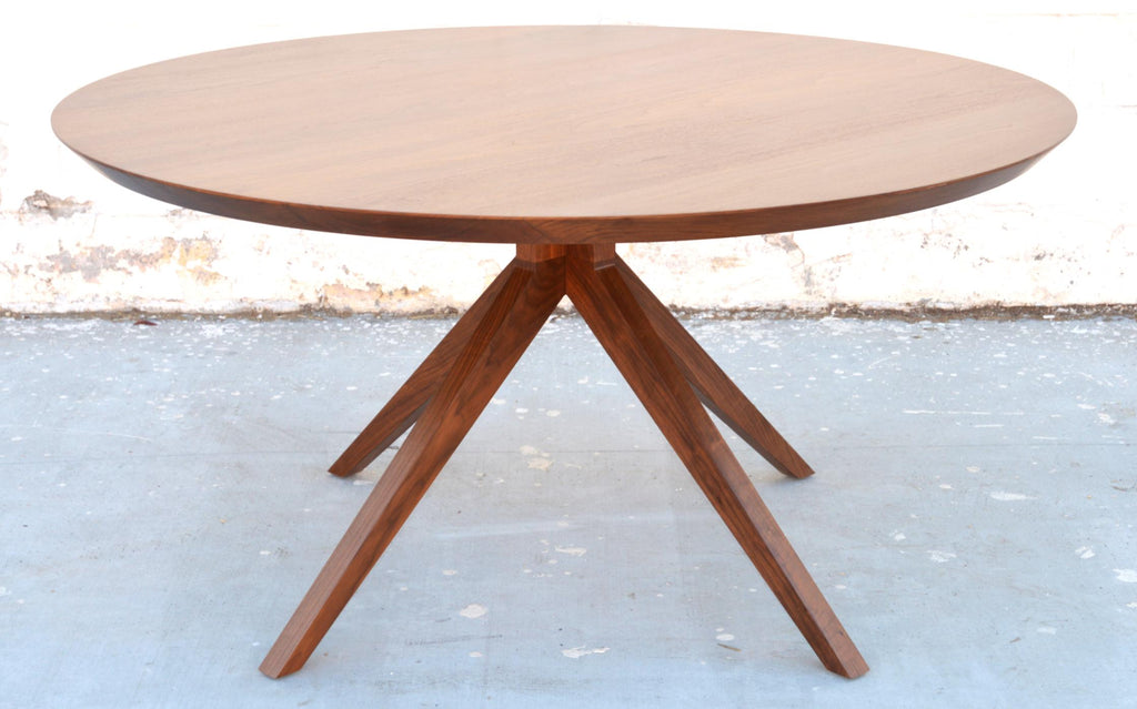 https://a.1stdibscdn.com/sputnik-dining-table-in-solid-walnut-built-to-order-by-petersen-antiques-for-sale-picture-9/f_8065/f_96388111548852332728/DSC_0368_SPutnik_7_master.jpg
