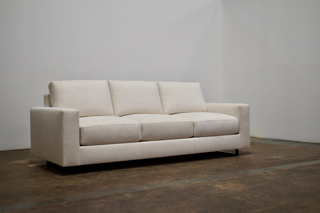 https://a.1stdibscdn.com/chloe-sofa-for-sale-picture-7/f_73132/f_311385121667507010223/DSC_0557_master.JPG