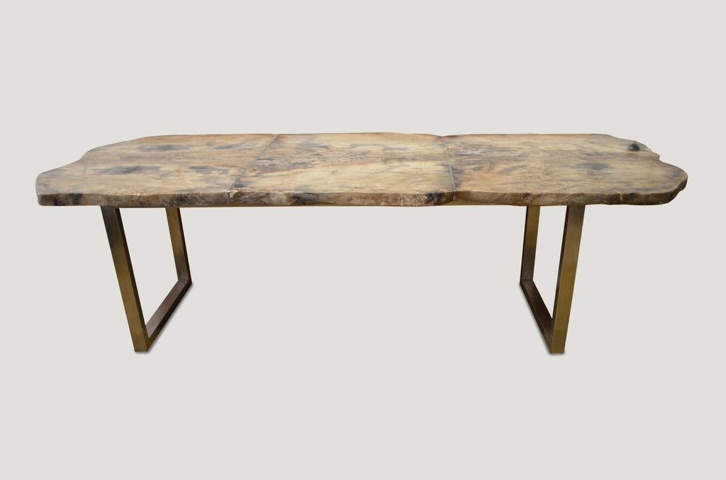 https://a.1stdibscdn.com/andrianna-shamaris-petrified-wood-table-for-sale-picture-4/f_10806/1540062990930/DSC_0559_master.jpg