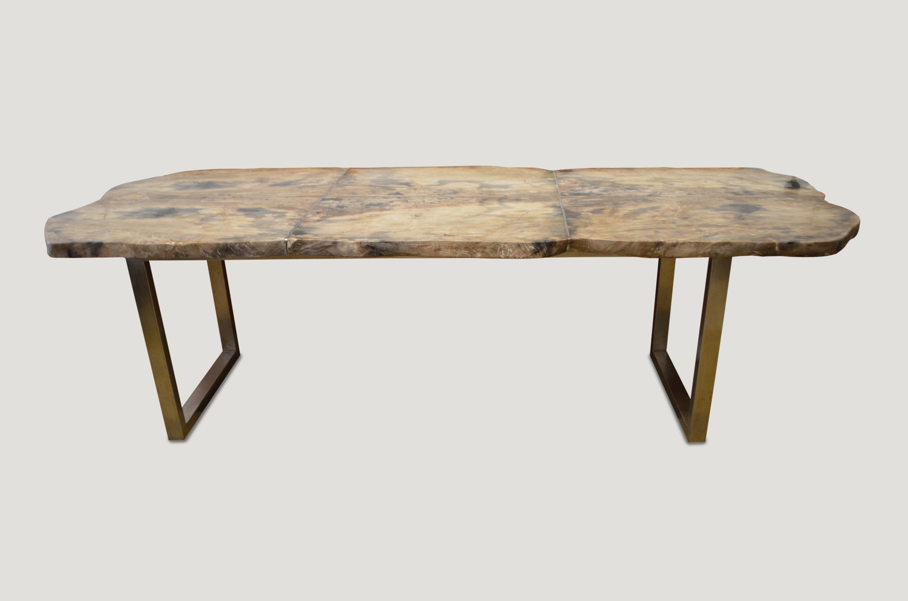 https://a.1stdibscdn.com/andrianna-shamaris-petrified-wood-table-for-sale-picture-4/f_10806/1540062990930/DSC_0559_master.jpg