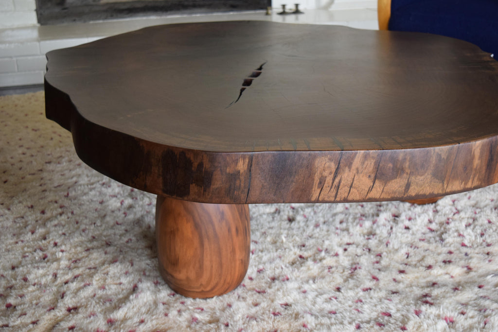 https://a.1stdibscdn.com/modern-cookie-slab-coffee-table-with-large-turned-legs-and-wenge-butterflies-for-sale-picture-5/f_36023/f_468315321758912027780/DSC_0612_master.JPG