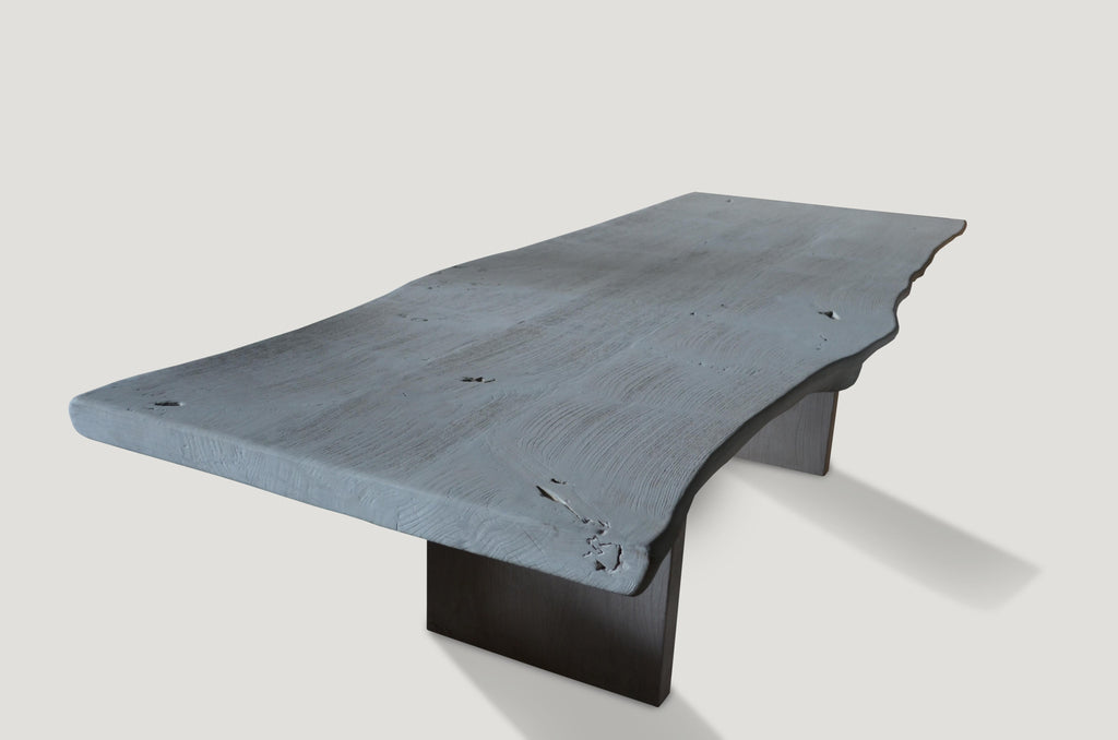 https://a.1stdibscdn.com/andrianna-shamaris-st-barts-teak-wood-dining-table-for-sale-picture-3/f_10806/1532196206557/DSC_0771_master.jpg