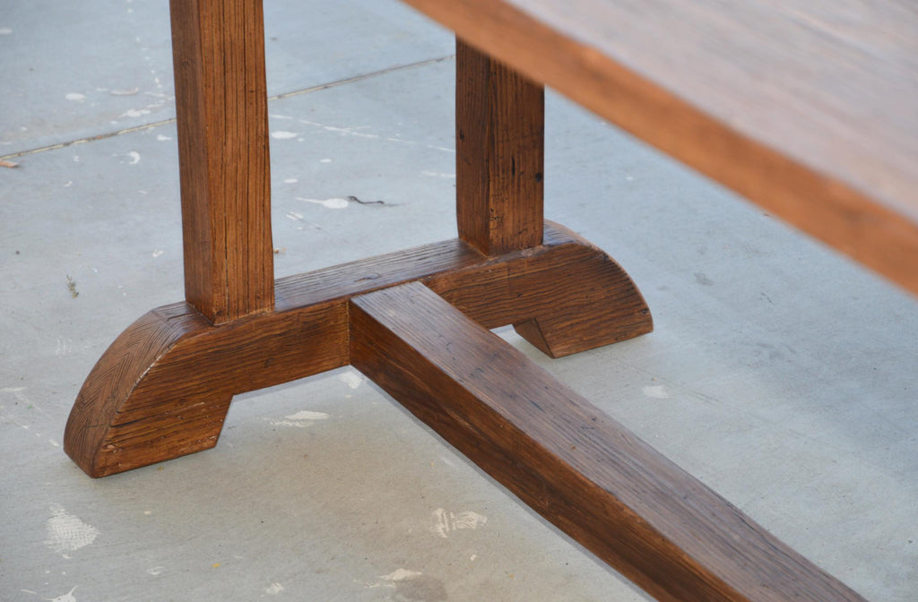 https://a.1stdibscdn.com/dining-table-made-from-vintage-heart-pine-built-to-order-by-petersen-antiques-for-sale-picture-8/f_8065/f_133678111547750939836/DSC_0915_master.jpg