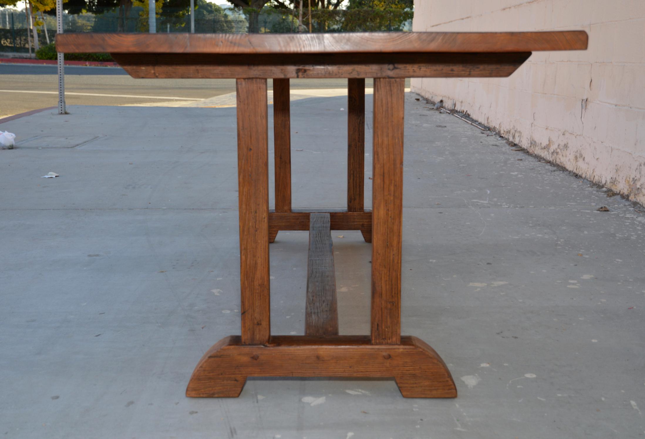 https://a.1stdibscdn.com/dining-table-made-from-vintage-heart-pine-built-to-order-by-petersen-antiques-for-sale-picture-9/f_8065/f_133678111547751325155/DSC_0940_master.jpg