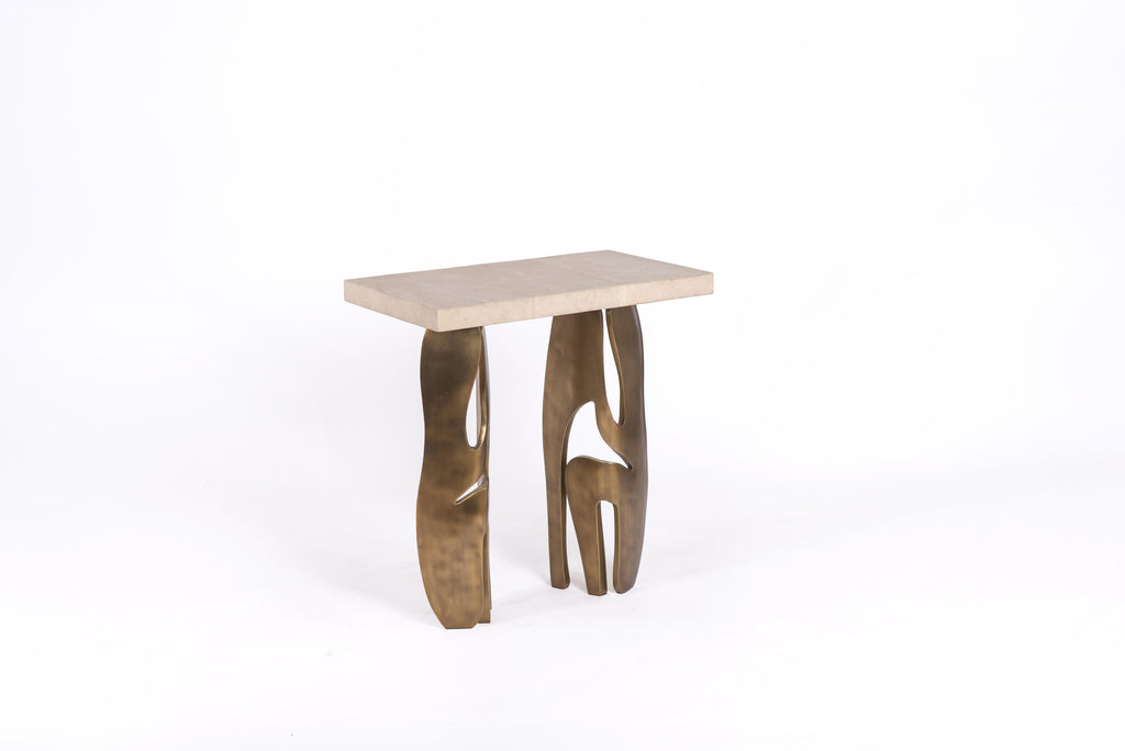 https://a.1stdibscdn.com/shagreen-breakfast-table-with-sculptural-brass-legs-by-r-y-augousti-for-sale-picture-14/f_45491/f_284092521651027317180/DSC_1096_master.jpg
