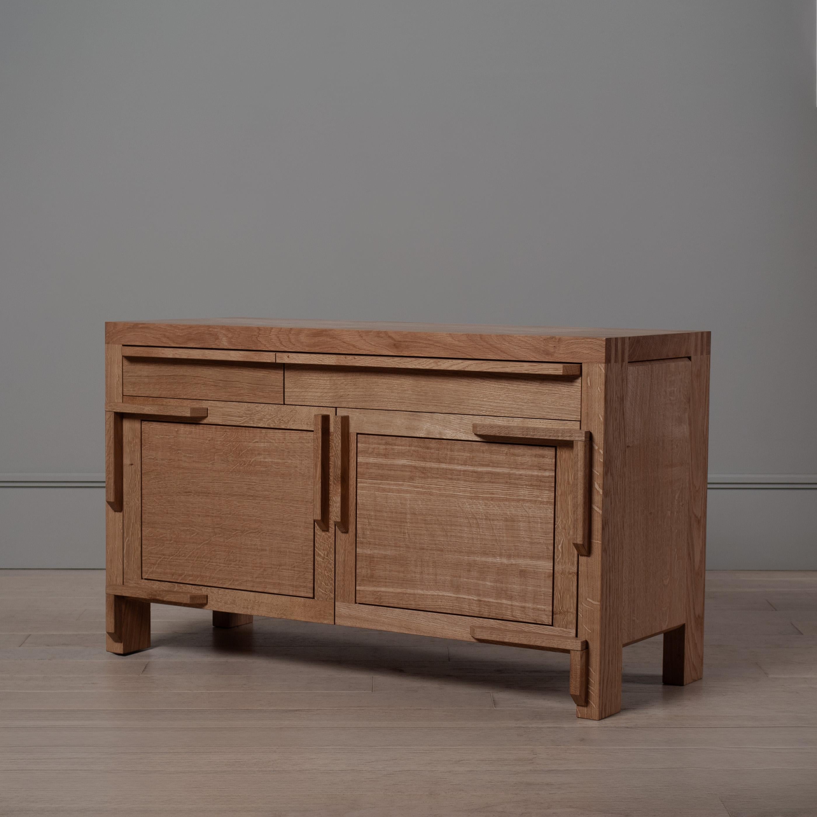 https://a.1stdibscdn.com/handcrafted-oak-cabinet-sideboard-for-sale-picture-2/f_12322/f_475911921763489691074/DSC_1317_master.jpg