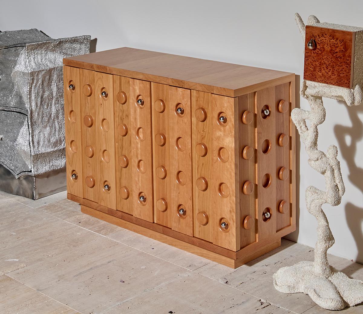https://a.1stdibscdn.com/futuristic-cherry-sideboard-or-cabinet-by-muhly-for-sale-picture-2/f_37133/f_426746621733870161680/DSC_4344_master.jpg