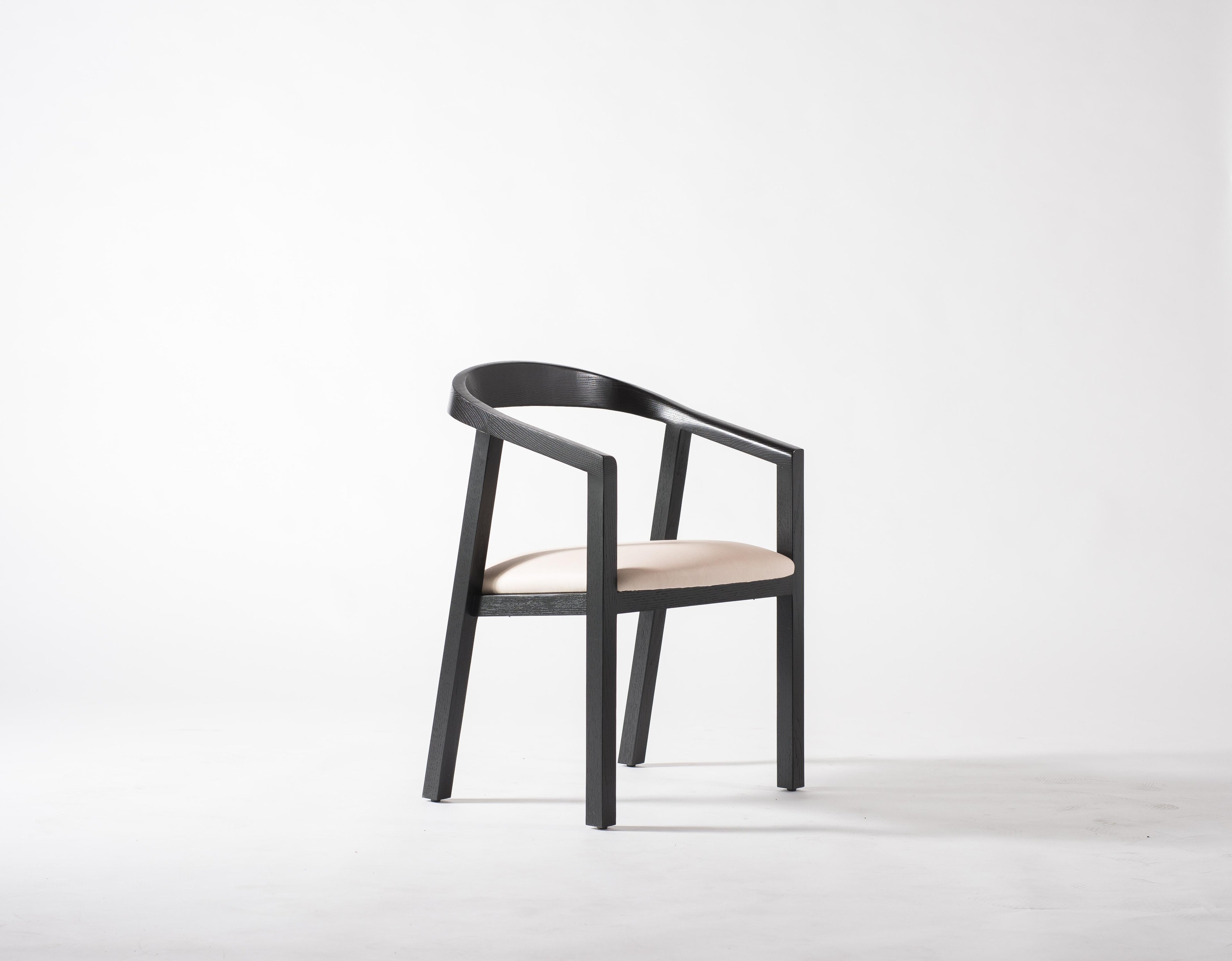 https://a.1stdibscdn.com/oxidized-oak-dining-chair-with-leather-seat-dining-chair-gh1-for-sale-picture-4/f_28533/f_152363211561568938947/DSC_4767_master.jpg
