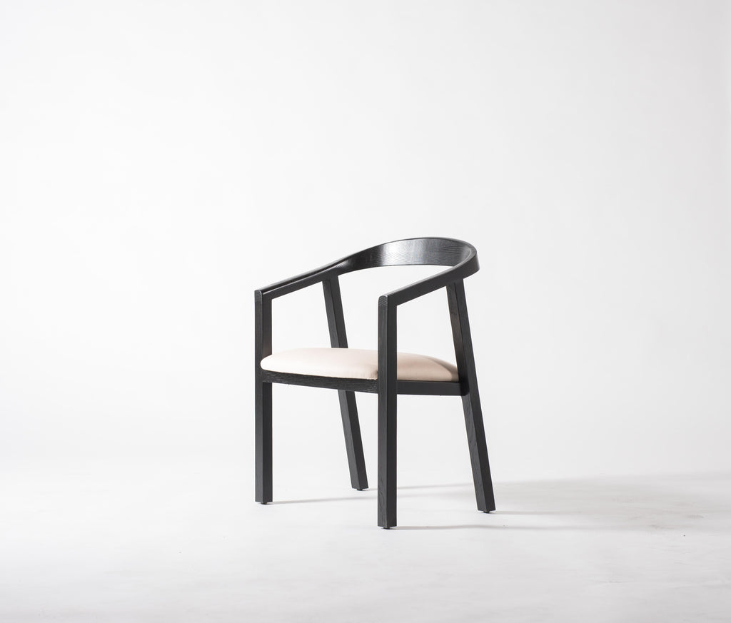 https://a.1stdibscdn.com/oxidized-oak-dining-chair-with-leather-seat-dining-chair-gh1-for-sale-picture-3/f_28533/f_152363211561568933706/DSC_4768_master.jpg