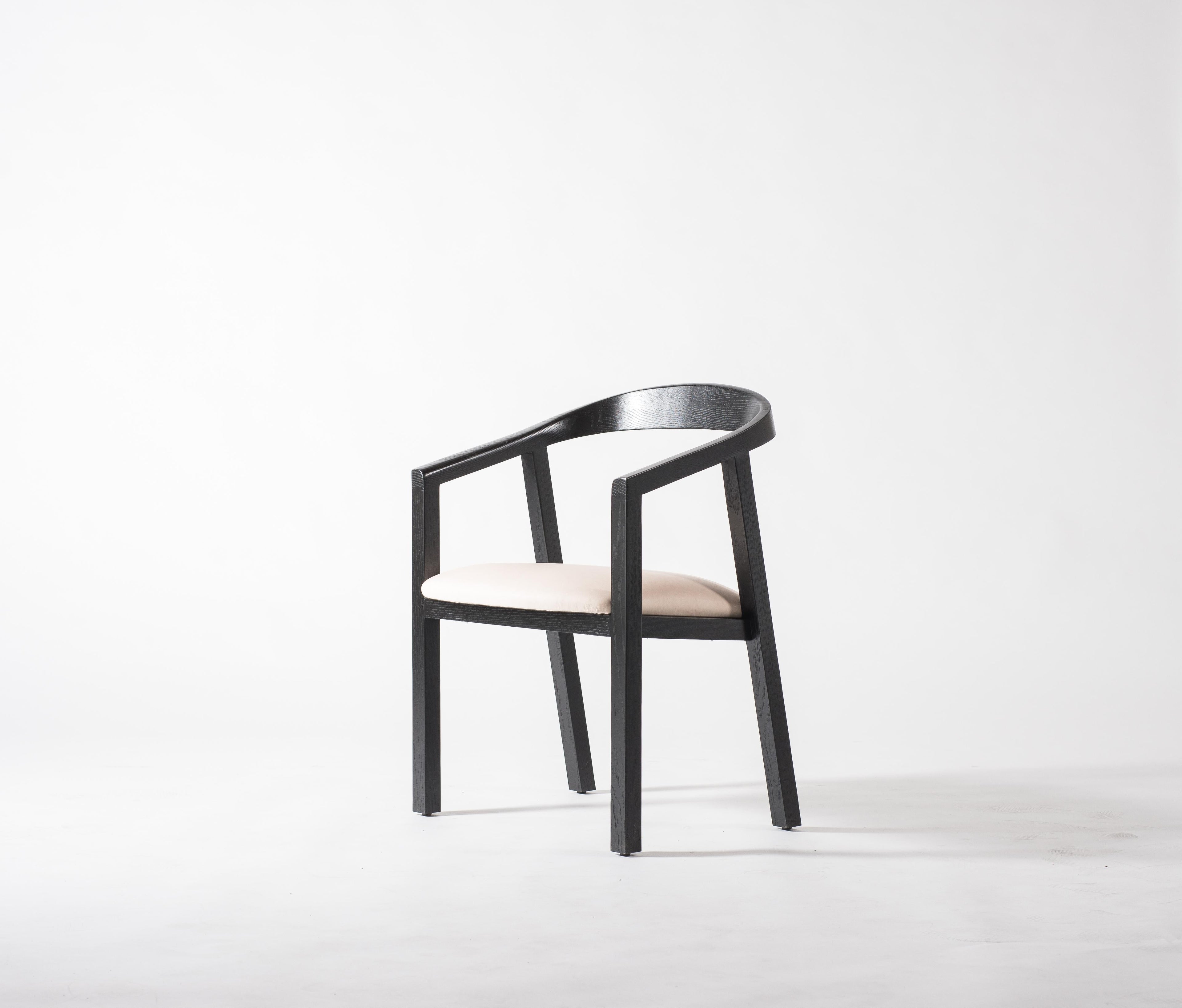 https://a.1stdibscdn.com/oxidized-oak-dining-chair-with-leather-seat-dining-chair-gh1-for-sale-picture-3/f_28533/f_152363211561568933706/DSC_4768_master.jpg