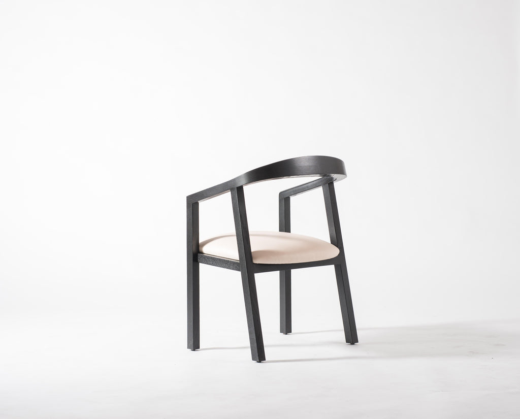 https://a.1stdibscdn.com/oxidized-oak-dining-chair-with-leather-seat-dining-chair-gh1-for-sale-picture-2/f_28533/f_152363211561568923000/DSC_4771_master.jpg