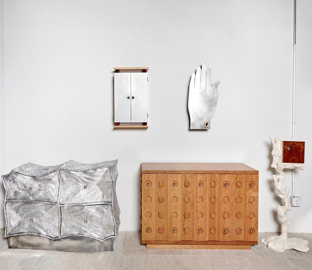https://a.1stdibscdn.com/futuristic-cherry-sideboard-or-cabinet-by-muhly-with-cast-iron-knobs-for-sale-picture-8/f_37133/f_462548221772637357244/DSC_5241_2_master.jpg