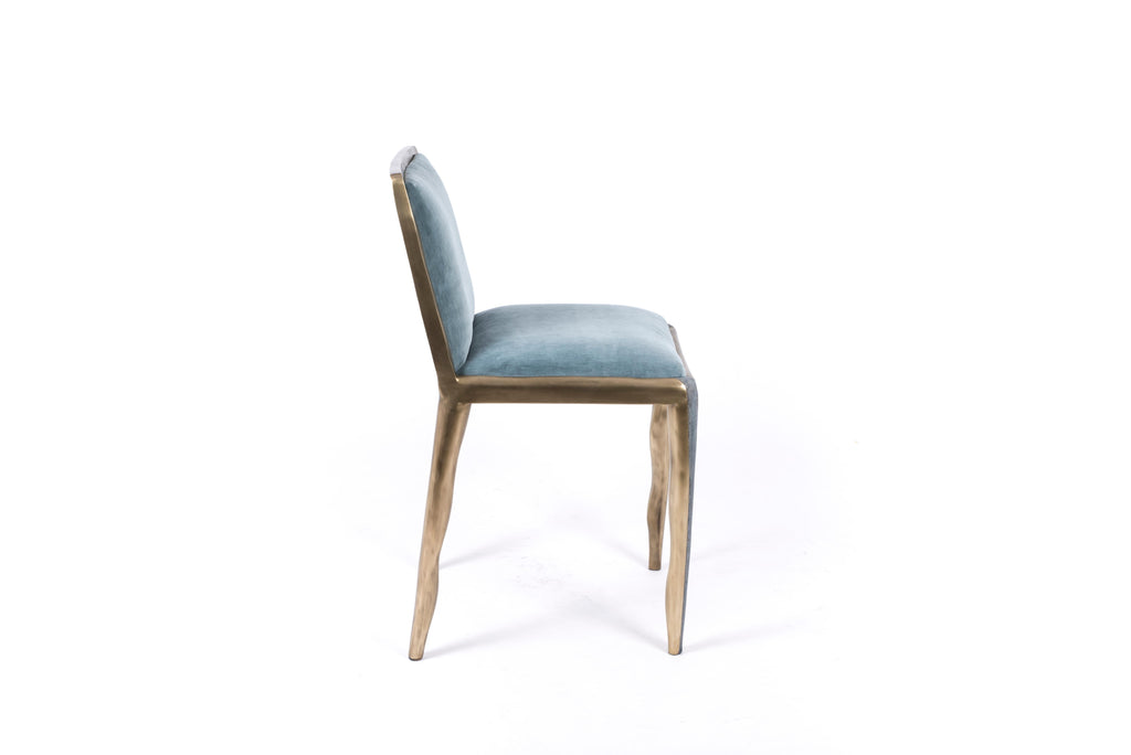 https://a.1stdibscdn.com/melting-chair-in-blue-shagreen-and-bronze-patina-brass-by-ry-augousti-for-sale-picture-3/f_45491/f_163723221570374662766/DSC_6616_master.jpg