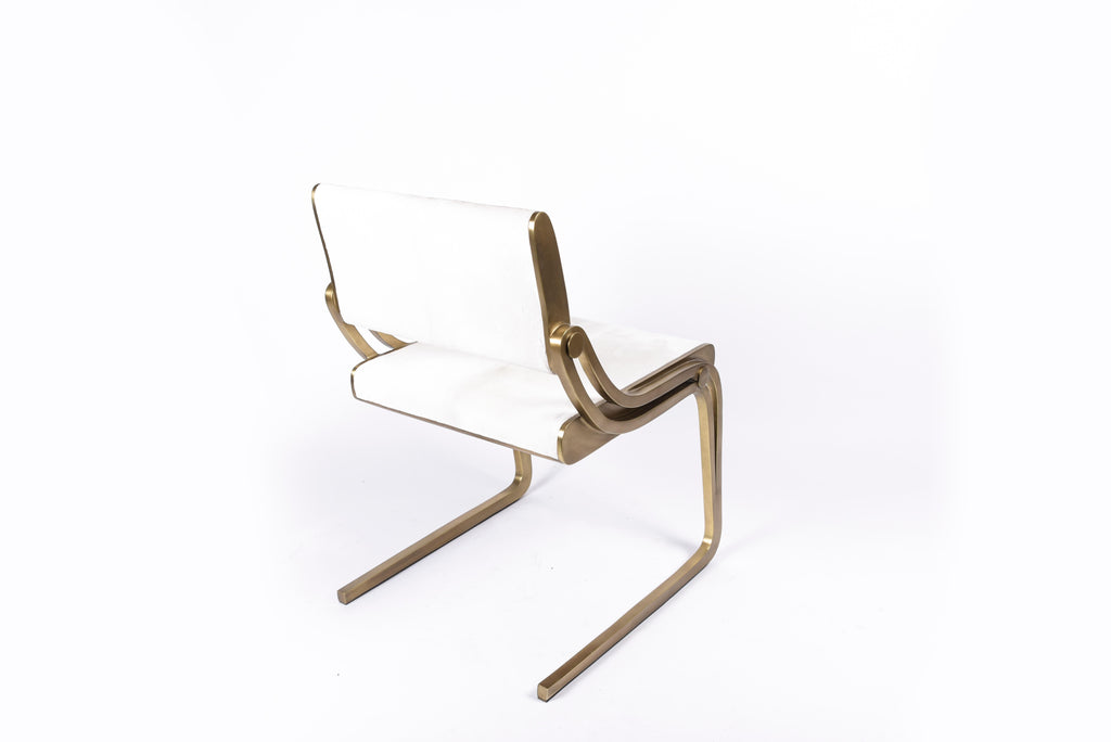 https://a.1stdibscdn.com/oxford-chair-black-shagreen-and-bronze-patina-brass-by-ry-augousti-for-sale-picture-11/f_45491/f_178969611581335951542/DSC_7950_master.jpg