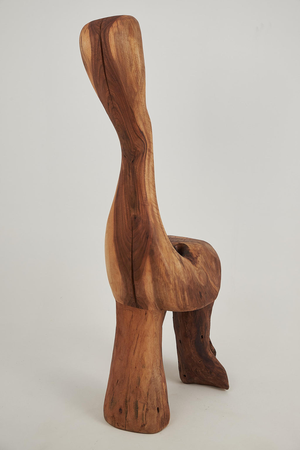 https://a.1stdibscdn.com/logniture-sculptural-carved-chair-from-walnut-wood-log-furniture-unique-for-sale-picture-7/f_80402/f_422265321731072698867/_DSF8639_master.jpg
