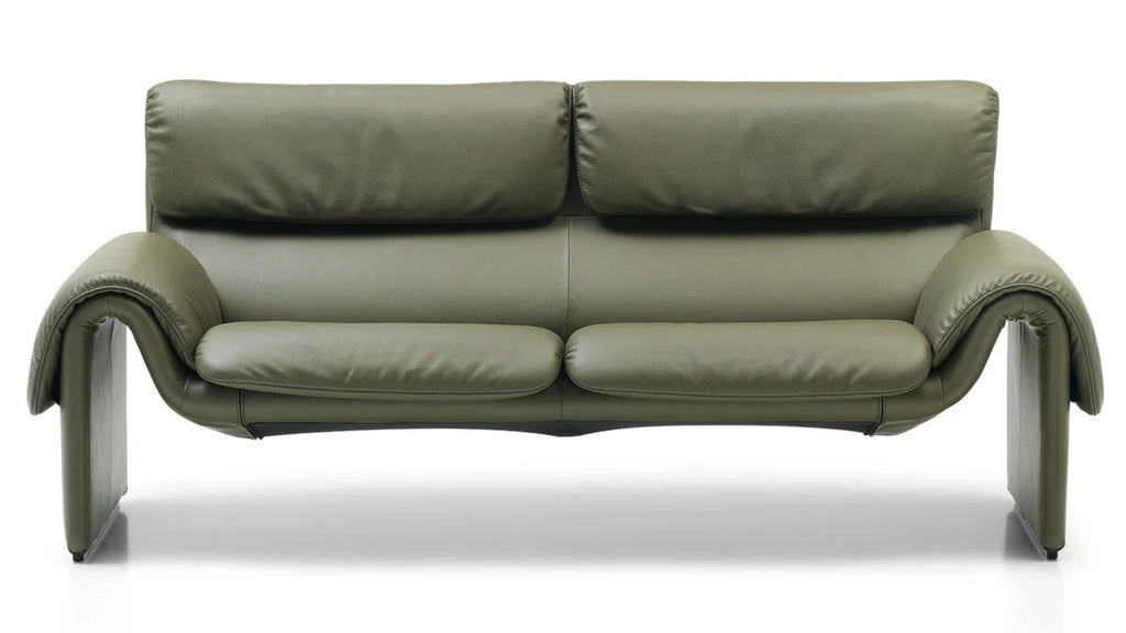 https://a.1stdibscdn.com/de-sede-ds-2011-two-seater-sofa-in-snow-upholstery-by-de-sede-design-team-for-sale-picture-3/f_16392/f_324460721763999265134/DS_2011_02_DS_2011_0205_b80cbb30_6500_4e22_a6f2_6515cad393a4_1200x_master.jpg