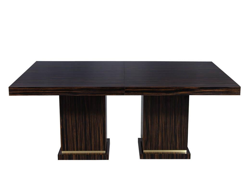 https://a.1stdibscdn.com/custom-modern-macassar-dining-table-with-art-deco-inspiration-for-sale-picture-7/f_8849/1548526255794/DS_5100_007_master.jpg