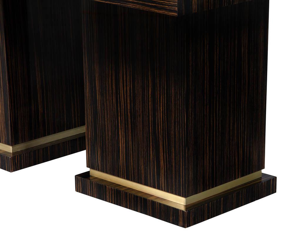 https://a.1stdibscdn.com/custom-modern-macassar-dining-table-with-art-deco-inspiration-for-sale-picture-10/f_8849/1548526257527/DS_5100_010_master.jpg