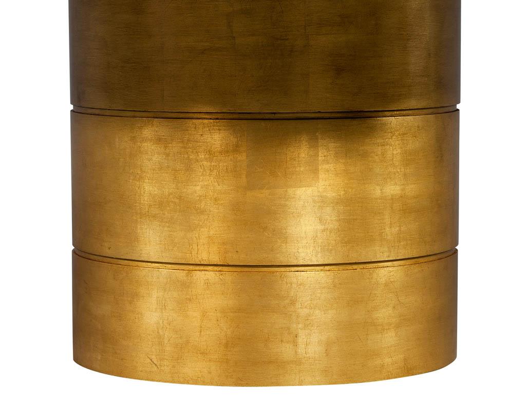 https://a.1stdibscdn.com/custom-round-marble-top-dining-table-with-gold-leafed-bezel-base-for-sale-picture-8/f_8849/1548526983793/DS_5101_008_master.jpg