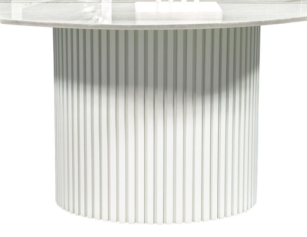 https://a.1stdibscdn.com/modern-round-white-marble-top-dining-table-for-sale-picture-7/f_8849/f_385326521708632409109/DS_5111_Custom_Round_Marble_Dining_Table_005_master.jpg