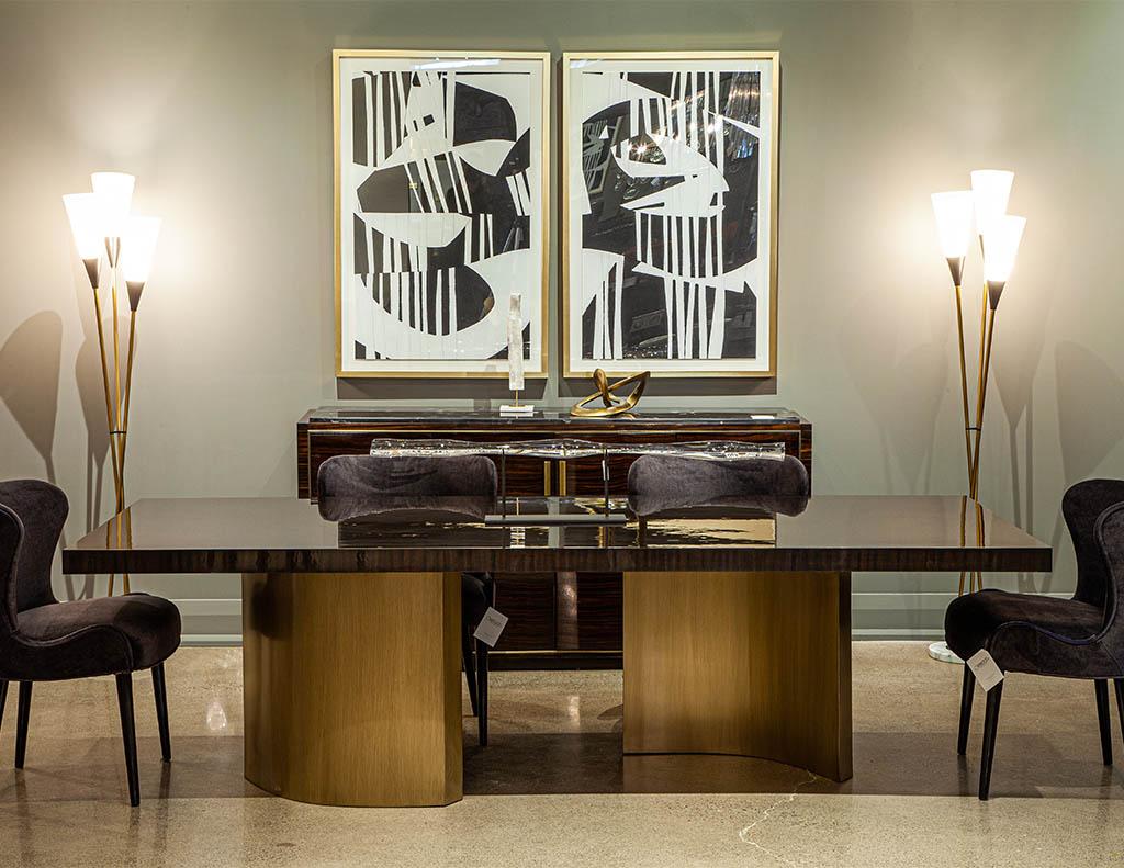 https://a.1stdibscdn.com/custom-macassar-dining-table-with-brass-bases-by-carrocel-for-sale-picture-2/f_8849/1619731678997/DS_5158_Custom_Modern_Dining_Table_Bass_Pedestals_Carrocel_009_master.jpg