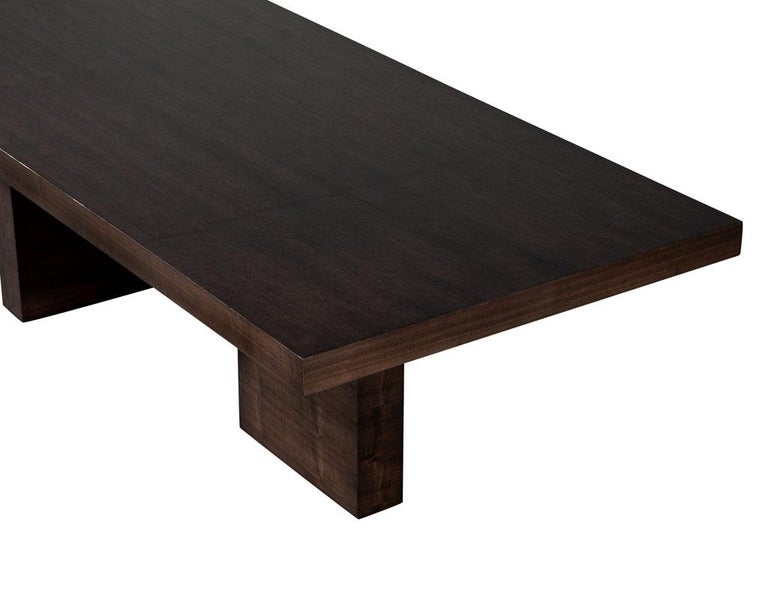 https://a.1stdibscdn.com/custom-modern-walnut-dining-table-with-column-pedestals-by-carrocel-for-sale-picture-10/f_8849/f_287512321653076873631/DS_5186_Custom_Modern_Walnut_Dining_Table_009_master.jpg?width=768