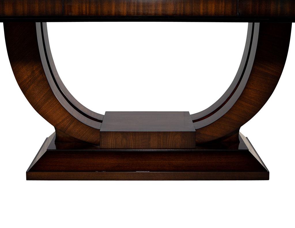 https://a.1stdibscdn.com/custom-art-deco-inspired-mahogany-dining-table-with-rosewood-banding-design-for-sale-picture-13/f_8849/f_297319121658769052168/DS_5195_Custom_Art_Deco_Inspired_Dining_Table_0014_master.jpg