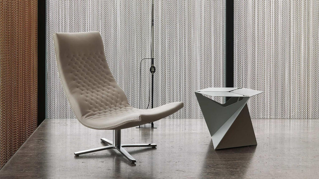 https://a.1stdibscdn.com/de-sede-ds-51-chair-in-umbra-leather-by-antonella-scarpitta-for-sale-picture-3/f_16392/f_324440221770115477615/DS_51_01_1_Mood_1200x_1__master.jpg