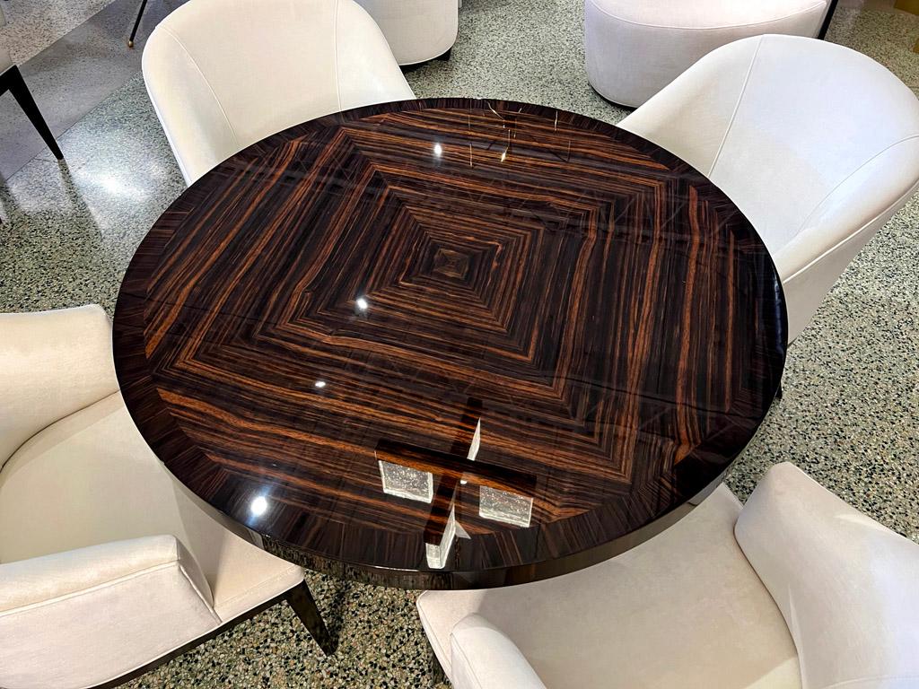 https://a.1stdibscdn.com/custom-round-macassar-foyer-dining-table-by-carrocel-for-sale-picture-5/f_8849/f_365708121697059347671/DS_5224_Carrocel_Custom_Macassar_Foyer_Dining_Table_0012_master.jpg