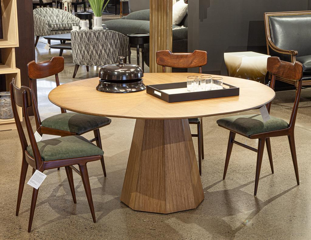 https://a.1stdibscdn.com/modern-round-oak-dining-table-for-sale-picture-10/f_8849/f_387286121709744827152/DS_5231_Modern_Round_Oak_Dining_Table_0011_master.jpg