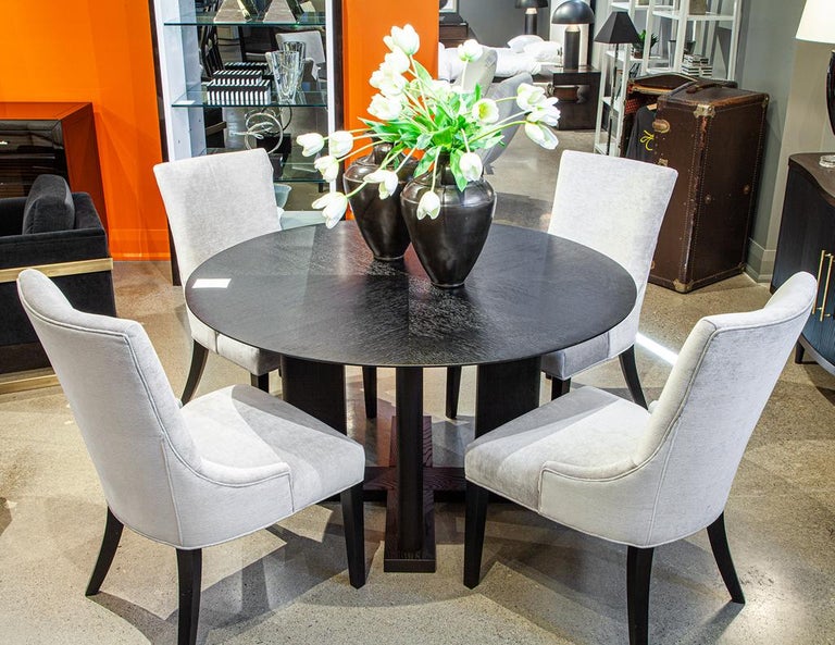 https://a.1stdibscdn.com/modern-round-dining-table-in-black-cerused-oak-finish-for-sale-picture-14/f_8849/f_387354221709761397089/DS_5233_Modern_Round_Black_Oak_Dining_Table_0014_master.jpg?width=768