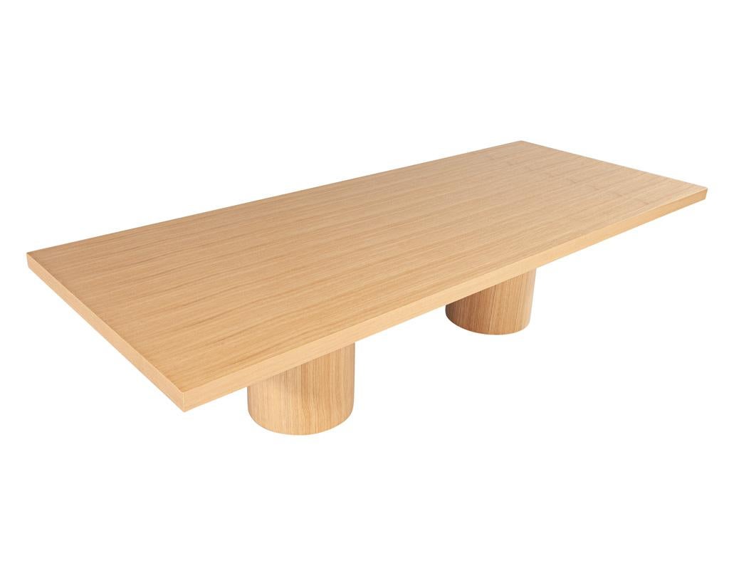 https://a.1stdibscdn.com/custom-modern-oak-dining-table-in-natural-finish-for-sale-picture-10/f_8849/f_412827821725050285577/DS_5240_Custom_Modern_Oak_Dining_Table_in_Natural_Finish_0012_master.jpg