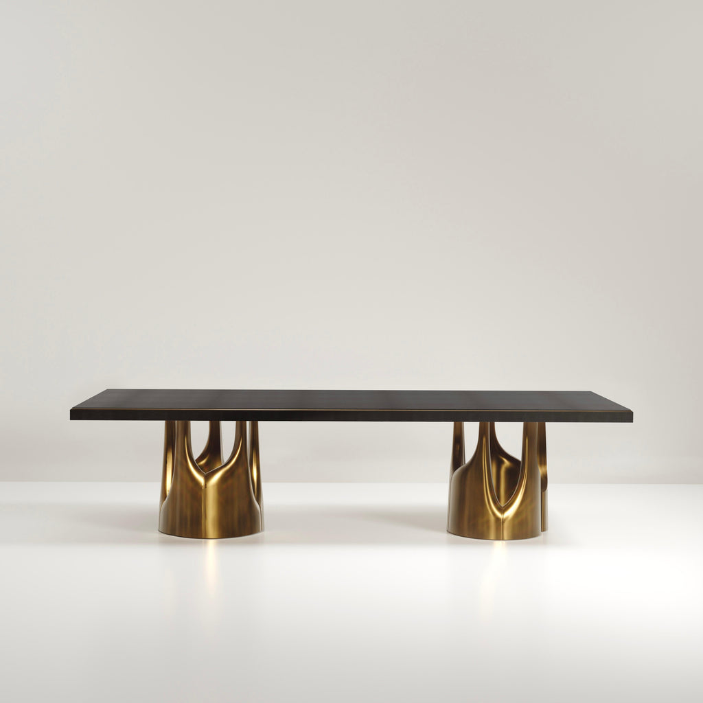 https://a.1stdibscdn.com/shagreen-dining-table-with-bronze-patina-brass-accents-by-ry-augousti-for-sale-picture-5/f_45491/f_333220021678963435249/DT01_BRG_D156_2_master.jpg