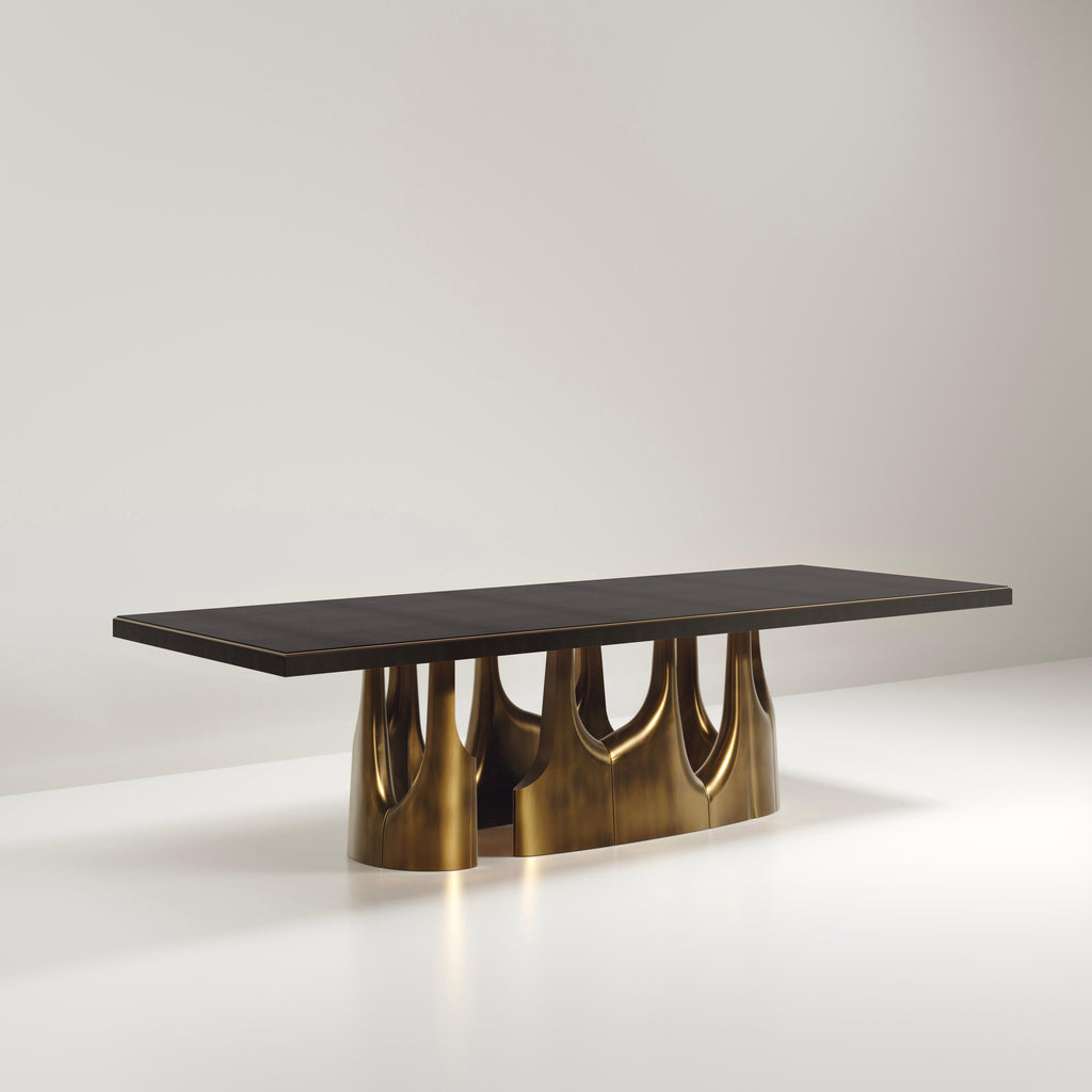 https://a.1stdibscdn.com/shagreen-breakfast-table-with-bronze-patina-brass-accents-by-ry-augousti-for-sale-picture-19/f_45491/f_333196421678954117900/DT02_BRG_D156_1_master.jpg
