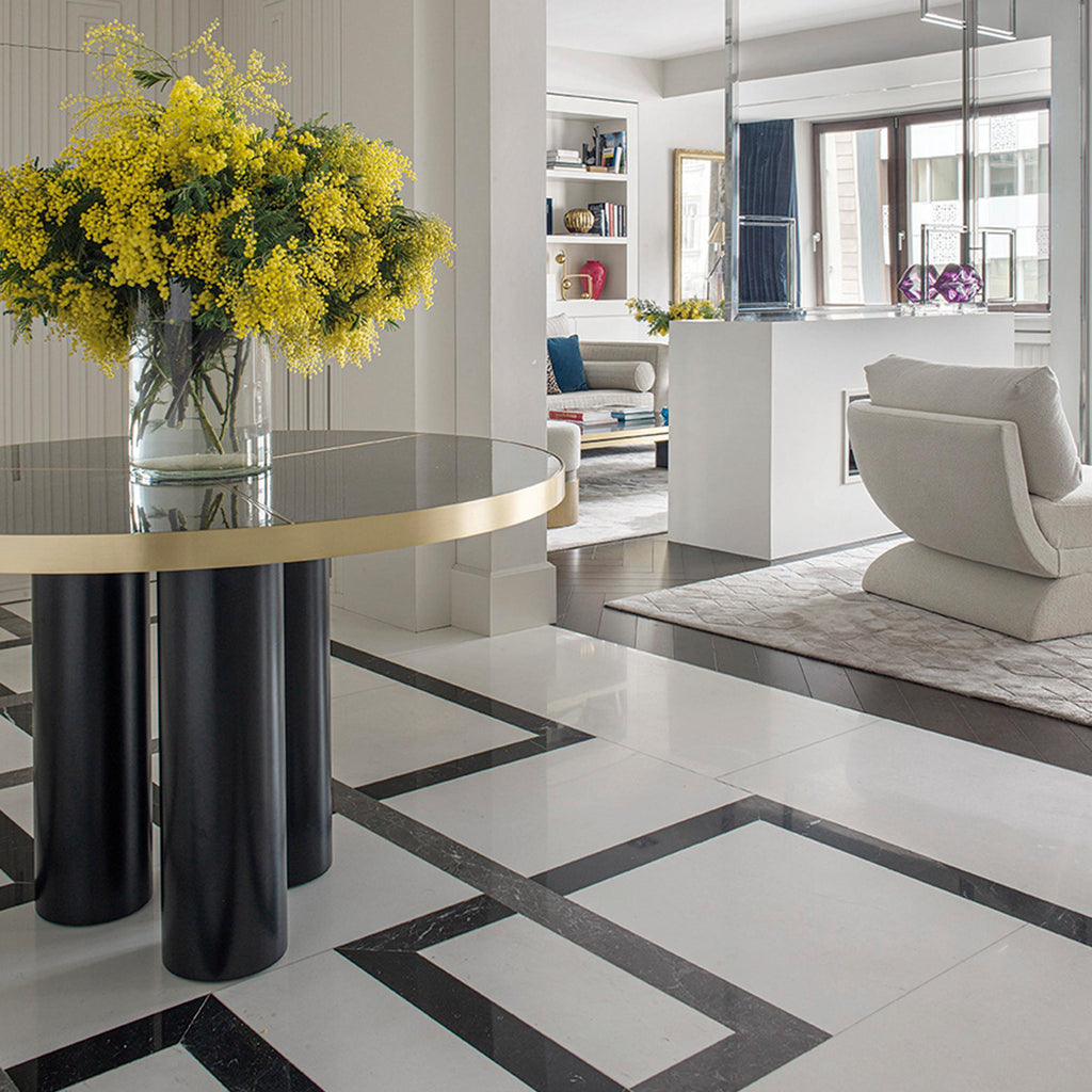 https://a.1stdibscdn.com/21st-century-ray-table-in-high-gloss-frise-grey-sikomoro-by-duistt-for-sale-picture-6/f_63222/f_480178621765893960076/DUISTT_RAY_DINING_TABLE_7_master.jpg