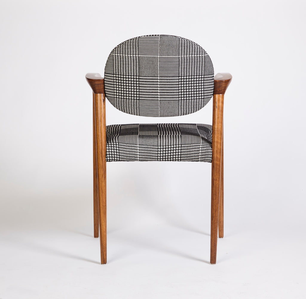 https://a.1stdibscdn.com/21st-century-tanoco-chair-satin-mutenye-wood-handcrafted-in-portugal-by-duistt-for-sale-picture-3/f_63222/f_480181521765895253429/DUISTT_TANOCO_CHAIR_005_master.jpg