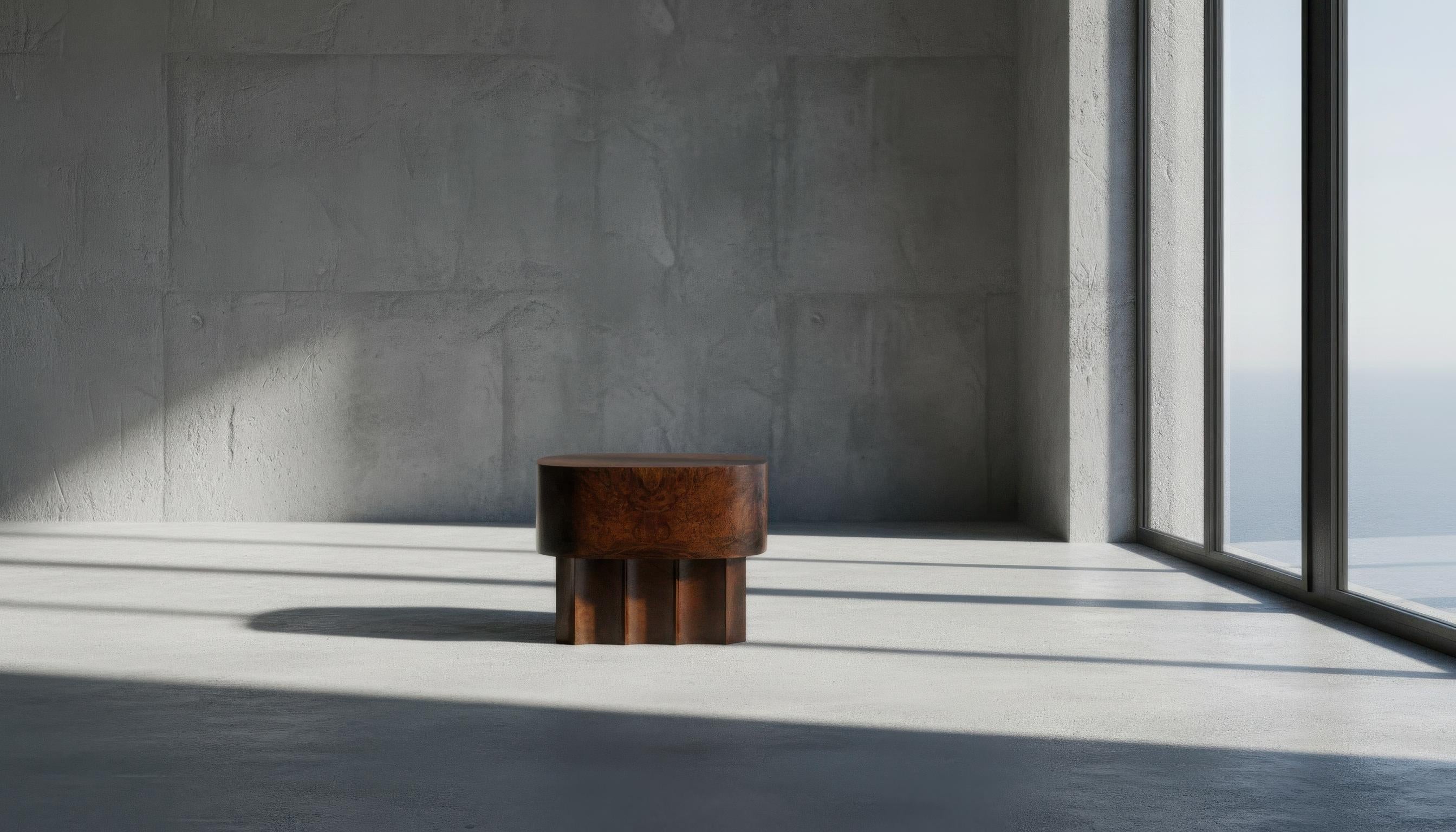 https://a.1stdibscdn.com/high-gloss-mahogany-coffee-table-sculptural-design-new-2025-for-sale-picture-4/f_27693/f_476585721777398431428/DW_Whisk_idnjftyxizy0uznk1imizwotgjz1qtlifdox0yy_gigapixel_standard_v2_2x_master.jpeg