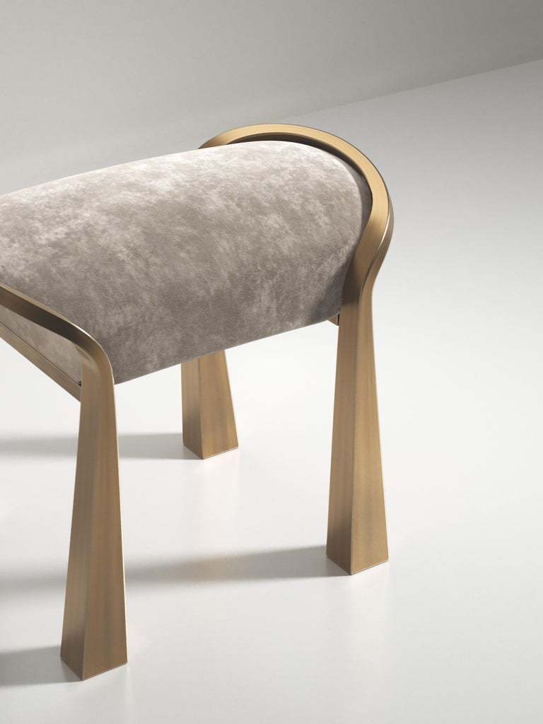 https://a.1stdibscdn.com/velvet-upholstered-stool-with-sculptural-brass-legs-by-ry-augousti-for-sale-picture-2/f_45491/f_406271921721023702555/DY66_BRG_VL00003_master.jpg?width=768