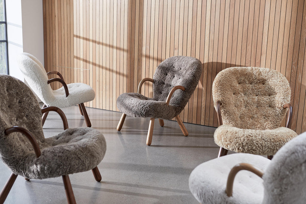 https://a.1stdibscdn.com/re-edition-sheepskin-clam-chair-by-arnold-madsen-for-sale-picture-13/f_13332/f_300195621660734870289/Dag_15_03_222447_master.jpg