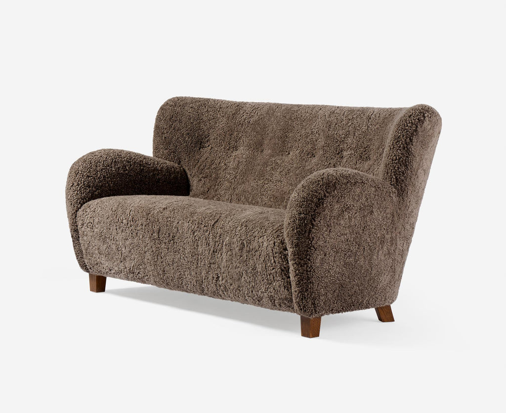 https://a.1stdibscdn.com/custom-made-sheepskin-karu-sofa-by-dagmar-for-sale-picture-6/f_13332/f_449831521747076189300/Dagmar_Karu_Sheepskin_Sofa_Sahara13138_r1_layered_crop_2000x2500px_copy_master.jpg