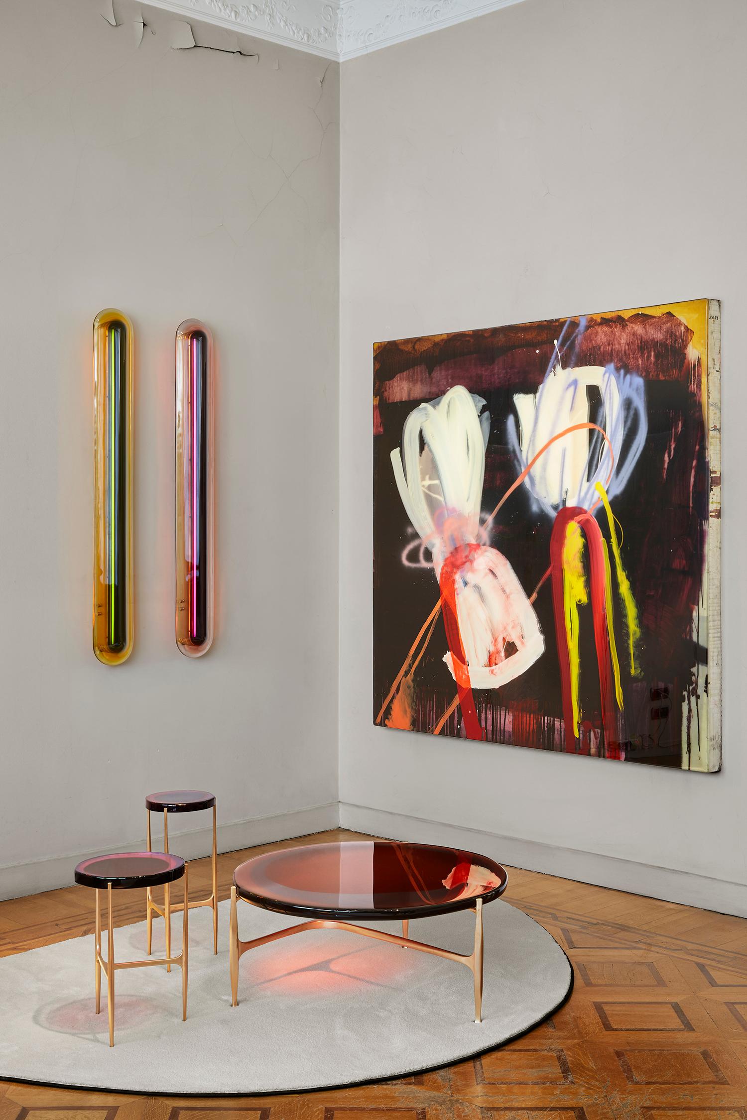https://a.1stdibscdn.com/agatha-coffee-table-large-by-draga-aurel-resin-and-bronze-21st-century-for-sale-picture-6/f_51502/f_402095521718631617531/DandA_LCDF_2022_Riccardo_Gasperoni_3_copia_master.jpg