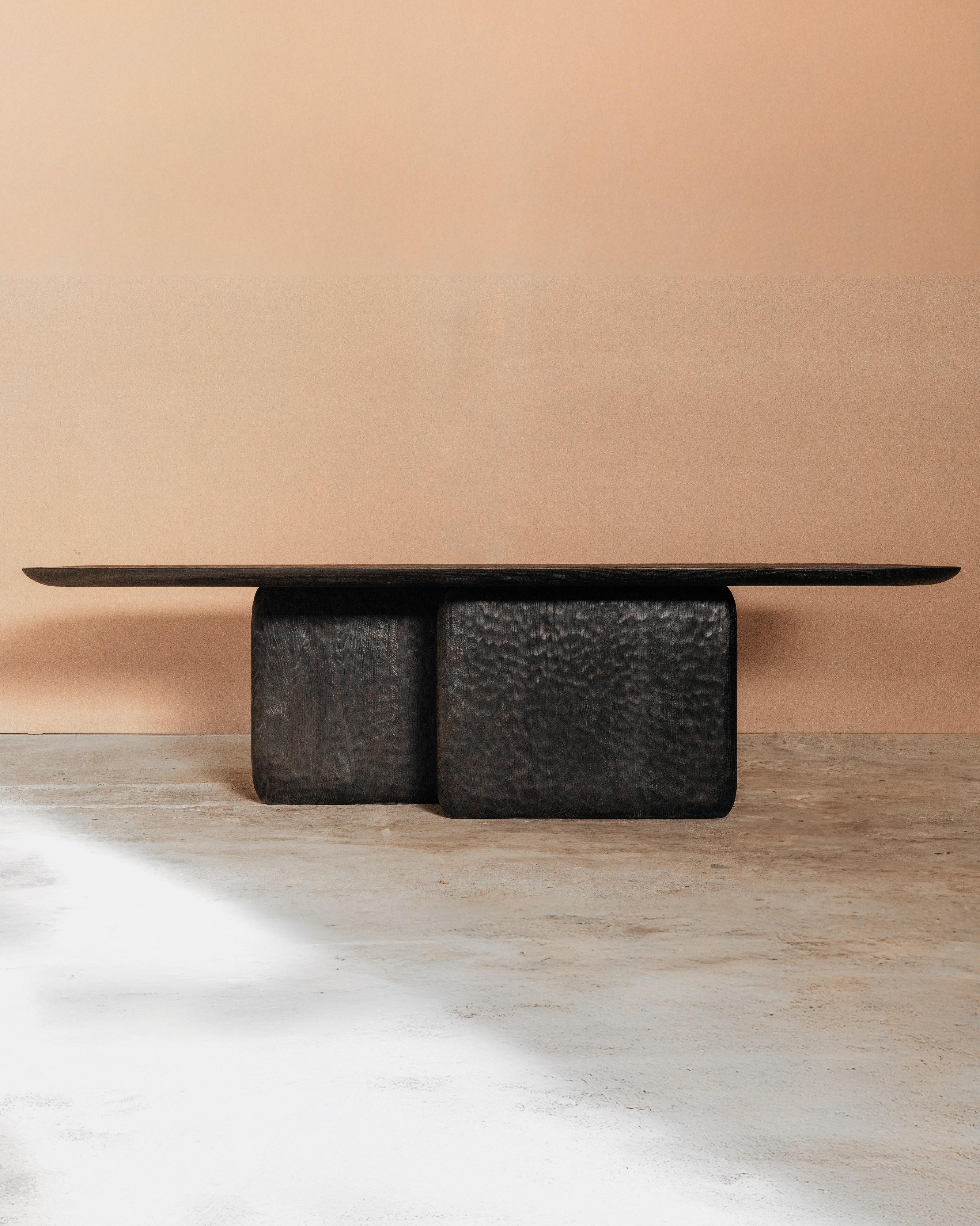 https://a.1stdibscdn.com/handmade-burnt-european-oak-contemporary-darling-dining-table-by-dennis-kaiser-for-sale-picture-2/f_12192/f_450254321747243248572/Darling_Dining_Table_0_master.jpg