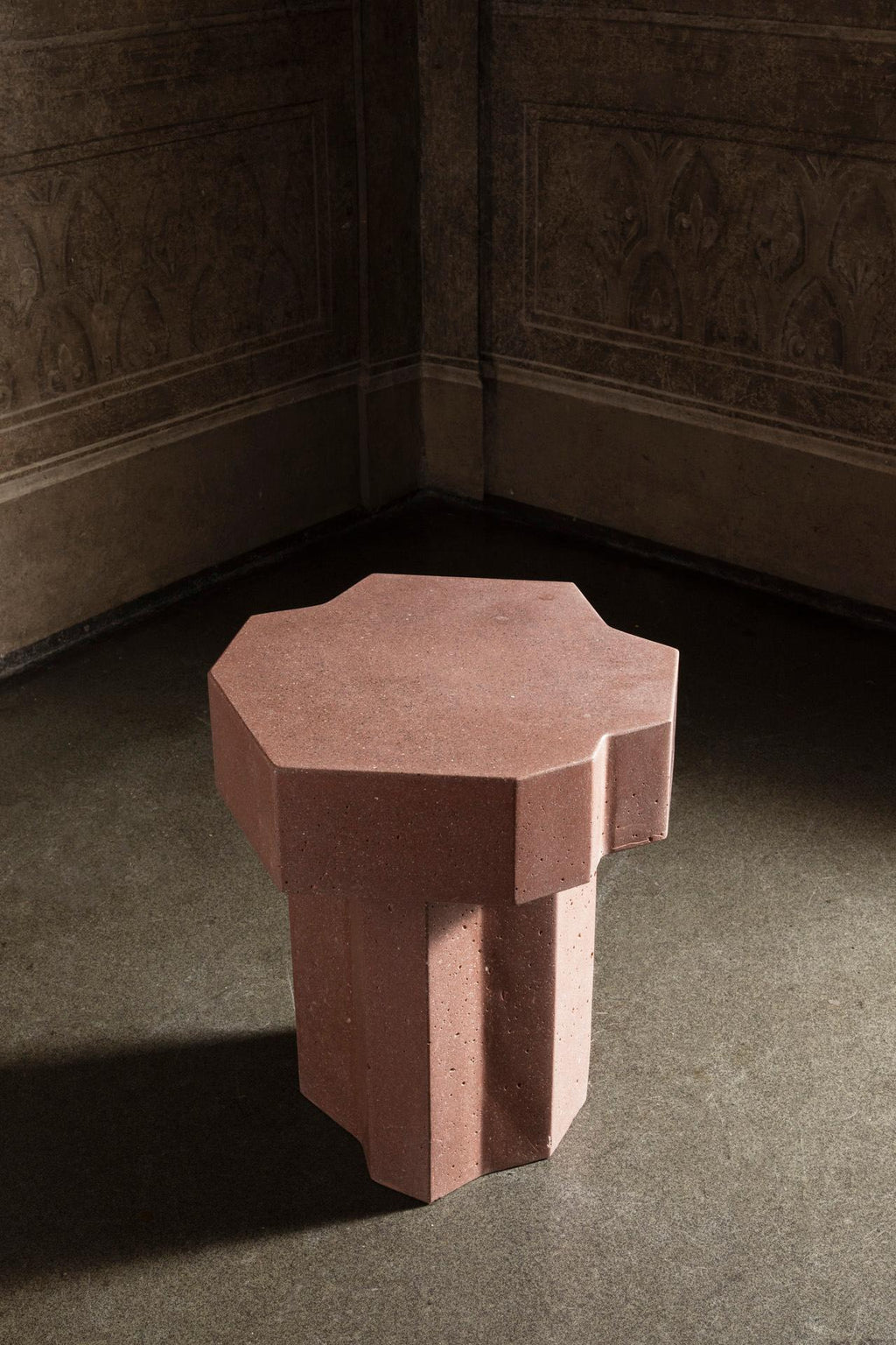 https://a.1stdibscdn.com/panarea-capsule-collection-dattilo-coffee-table-in-uhpc-cement-mortar-for-sale-picture-3/f_38941/f_467921621758716343124/Dattilo_design_Paolo_Cappello_x_FormaandCemento_ph_Serena_Eller_2__master.jpg