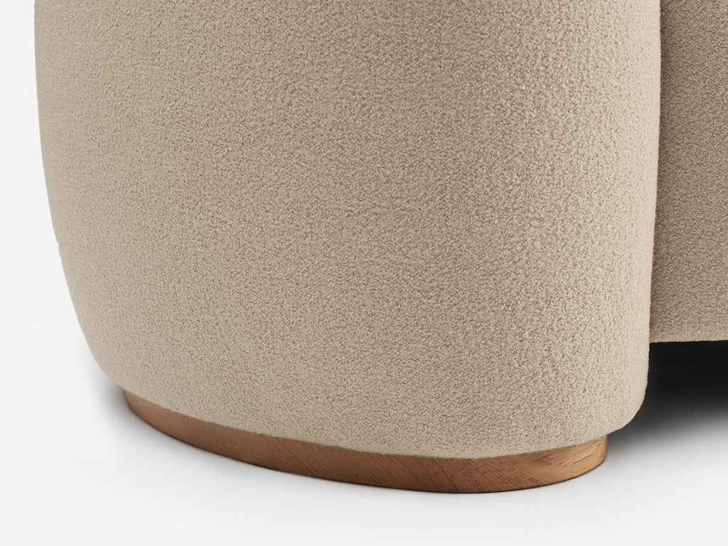 https://a.1stdibscdn.com/beige-baba-daybed-by-gisbert-poppler-for-sale-picture-7/f_12192/f_340709821682954052145/DaybedBabaDetails_GisbertPoeppler_01_master.jpg