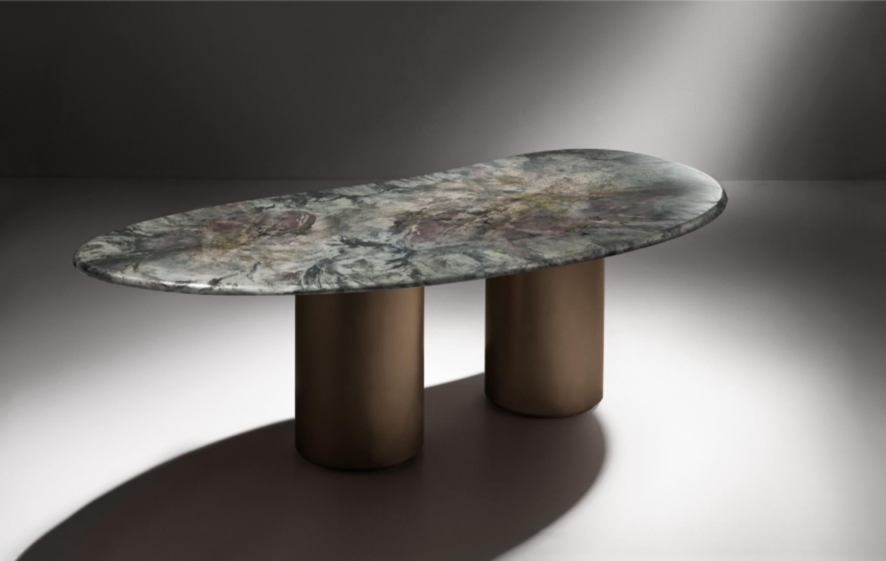 https://a.1stdibscdn.com/baia-table-by-de-castelli-for-sale-picture-2/f_12192/f_405479821720532354976/De_Castelli_Baia_Design_Zanellato_Bortotto_PH_Alberto_Parise_1_master.jpg