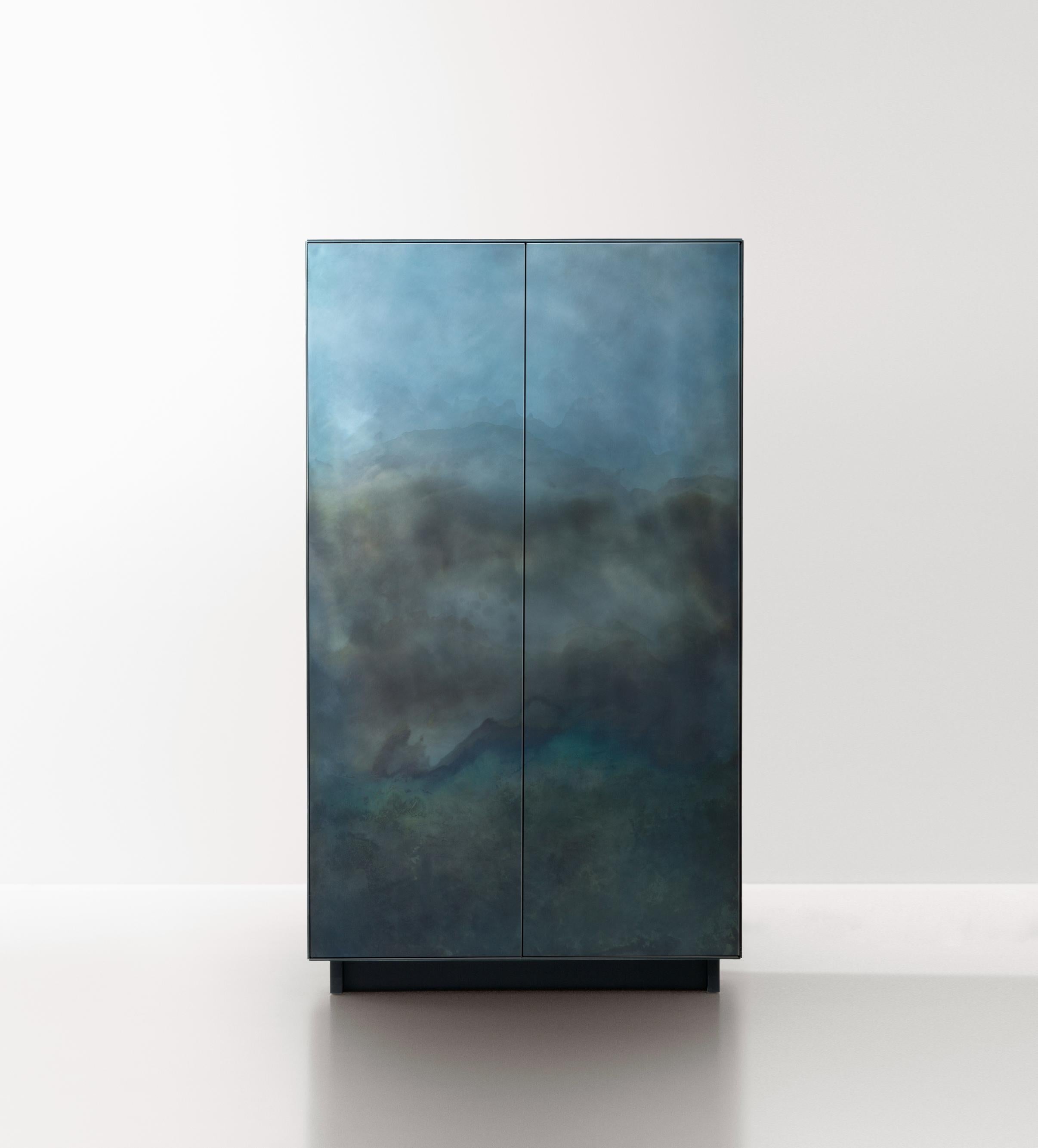 https://a.1stdibscdn.com/marea-cabinet-by-de-castelli-for-sale-picture-6/f_12192/f_399074221716827083737/De_Castelli_Marea_Design_Zanellato_Bortotto_PH_Alberto_Parise_2_master.jpg