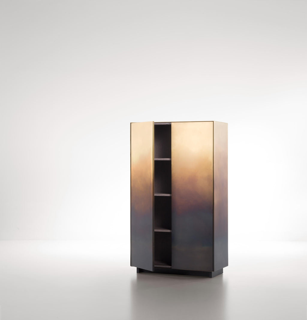https://a.1stdibscdn.com/marea-cabinet-by-de-castelli-for-sale-picture-3/f_12192/f_399074221716827086394/De_Castelli_Marea_Design_Zanellato_Bortotto_PH_Alberto_Parise_8_master.jpg
